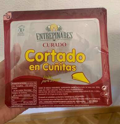 Foto de Queso Curado cortado en cuñitas