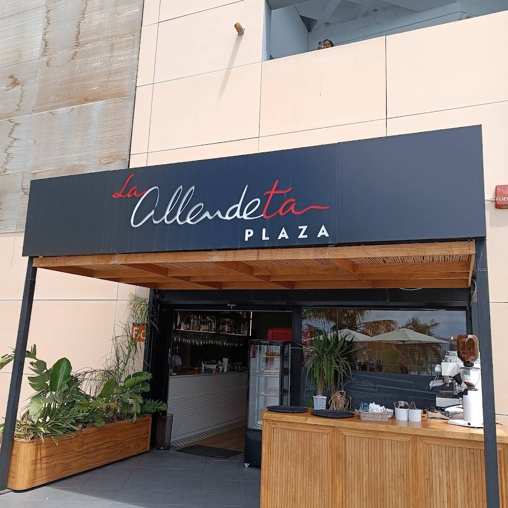 Foto de La Allendeta Plaza