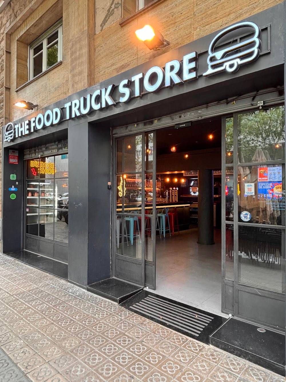 Foto av The Food Truck Store - Barcelona