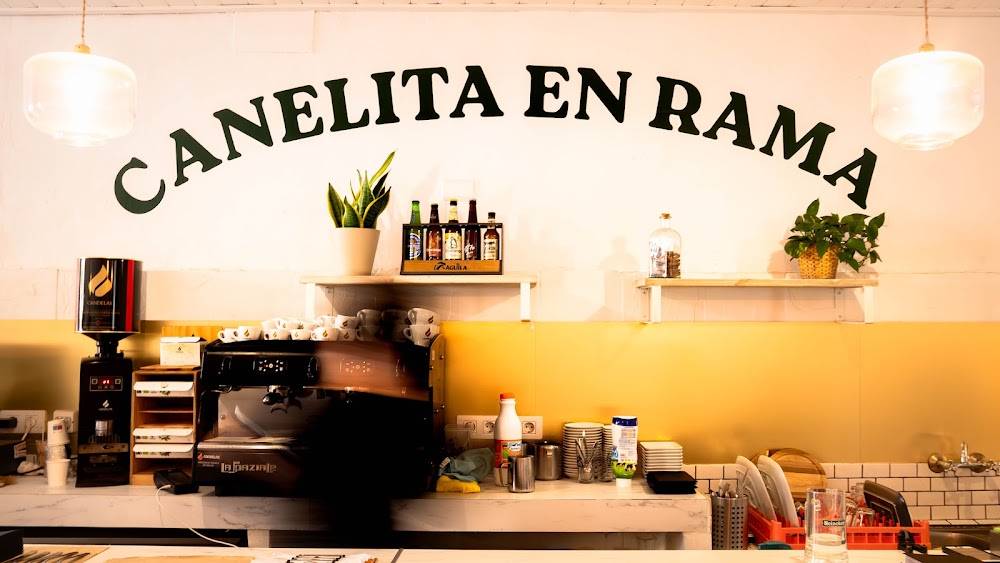 Foto de Canelita en Rama
